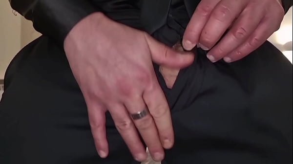 ALEXANDER AUDRAN | ORGASMO MASCHILE – GEMITI E SEGA INTENSA CON ENORME SBORRATA ESPLOSIVA E OMAGGIO DI SPERMA IN PRIMO PIANO (APRI LA BOCCA E INGOIA)